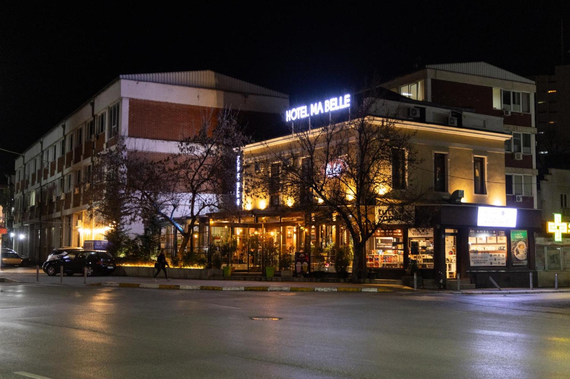 Hotel Ma Belle Pristina Exterior foto